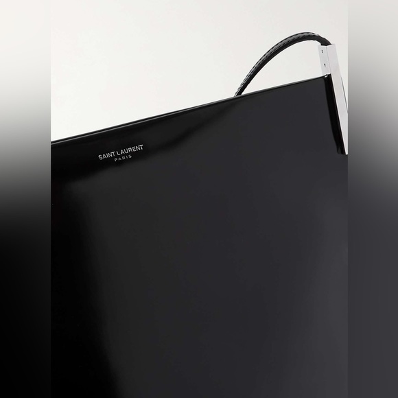 SAINT LAURENT
Suzanne glossed-leather tote - Picture 3 of 6